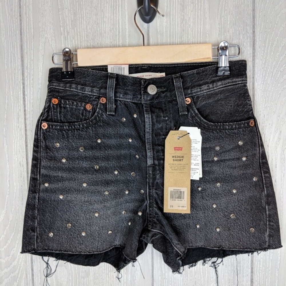 NWT Levi’s Wedgie Fit Black Bling Shorts